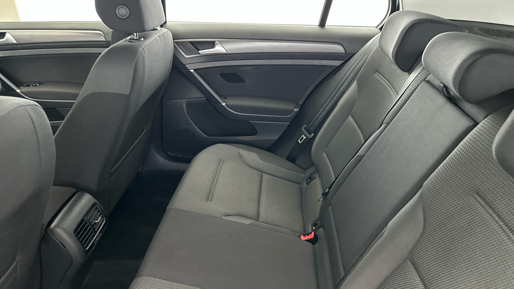 Volkswagen e-Golf Hatchback 136 Ps Silver #21