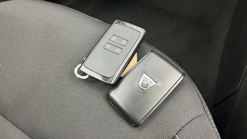 Dacia Sandero 1.0 Tce Essential White #29