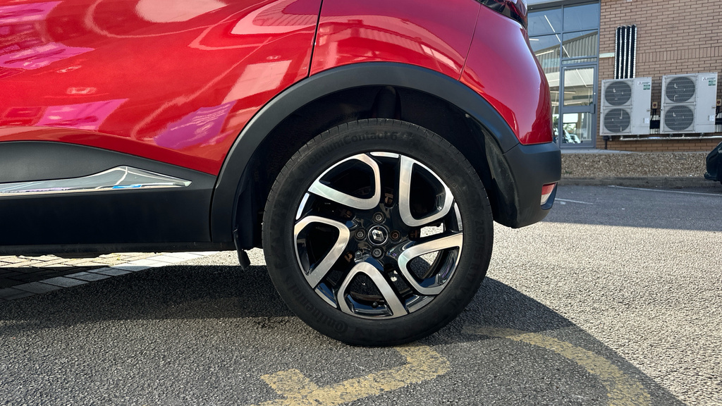 Renault Captur 1.5 Dci 90 Iconic Edc - Suv 5 Seats Red #23