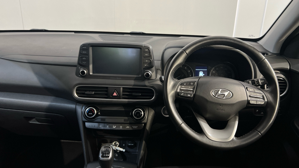 Hyundai Kona Se Red #11