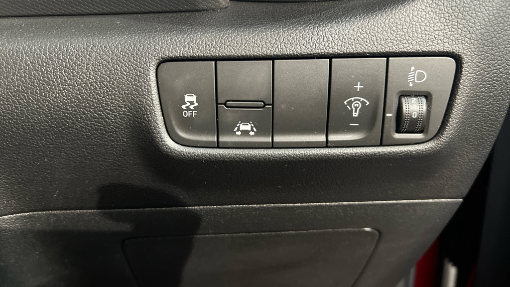Hyundai Kona Se Red #42