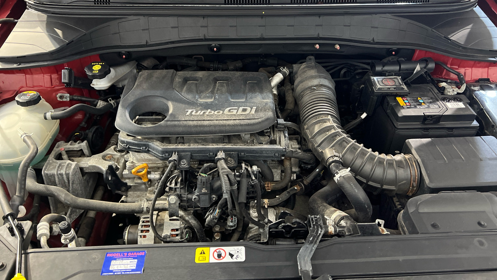 Hyundai Kona Se Red #26