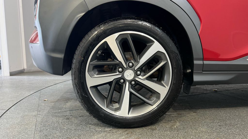 Hyundai Kona Se Red #30