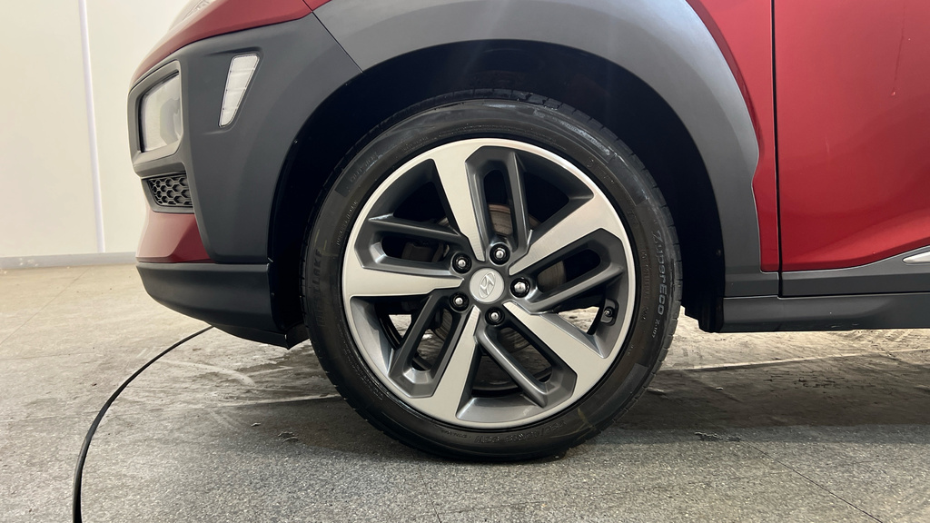 Hyundai Kona Se Red #28