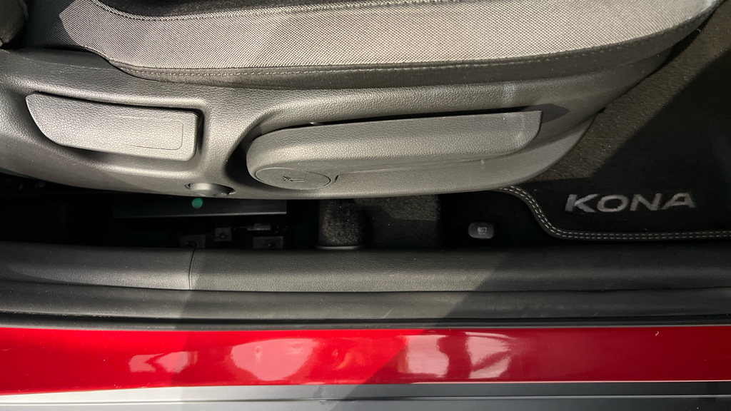 Hyundai Kona Se Red #39