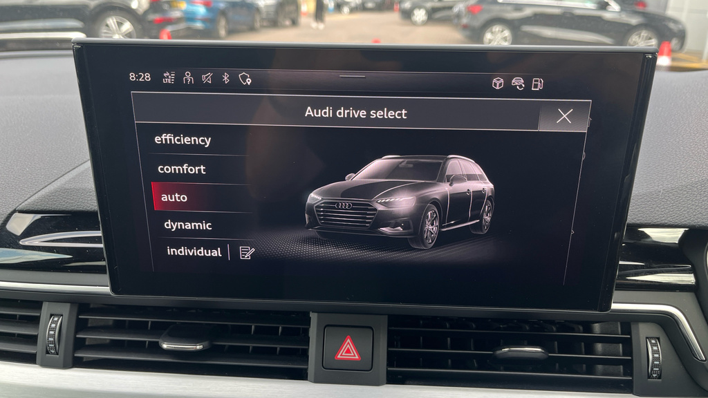 Audi A4 Avant Tfsi 35 Black Edition Grey #55