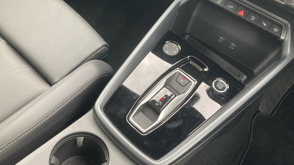 Audi A3 1.5 Tfsi 116 Sport Grey #23