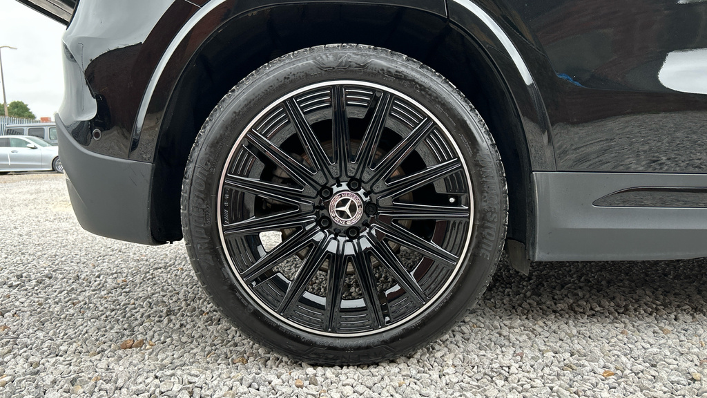 Mercedes-Benz GLA Class 35 4Matic Premium Plus Grey #22