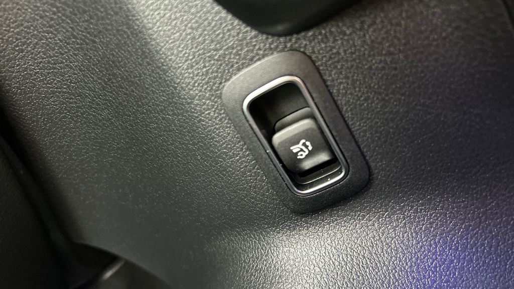 Mercedes-Benz GLA Class 35 4Matic Premium Plus Grey #57