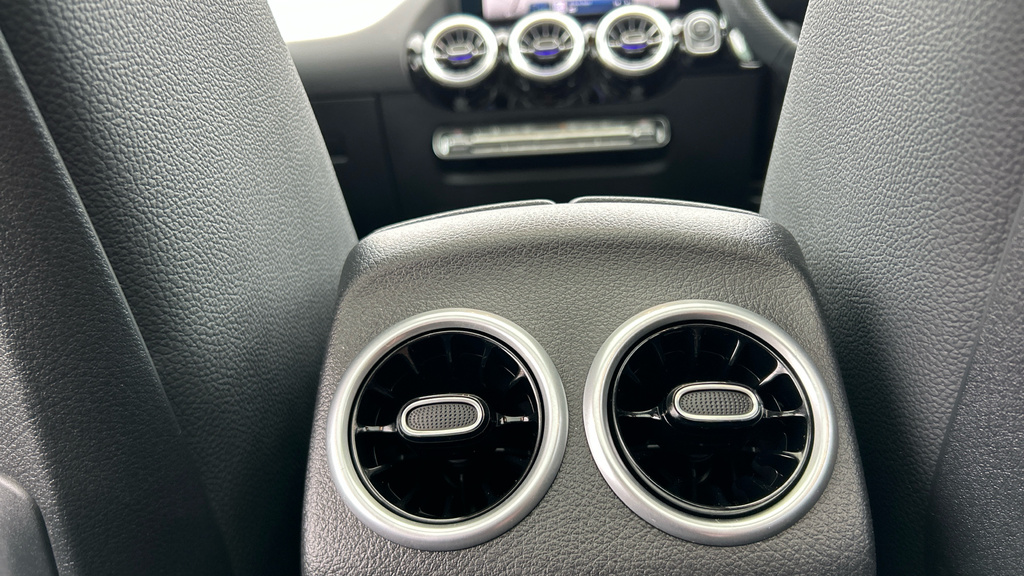 Mercedes-Benz GLA Class 35 4Matic Premium Plus Grey #39