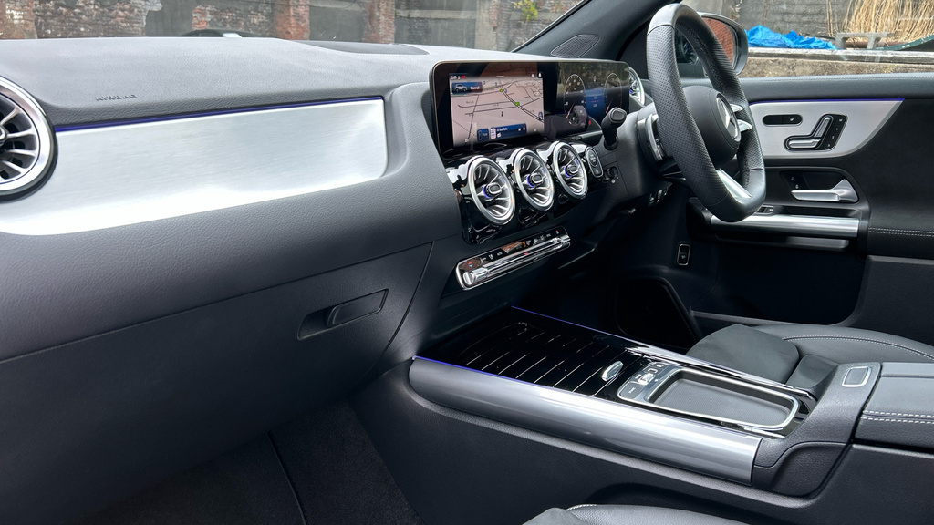 Mercedes-Benz GLA Class 35 4Matic Premium Plus Grey #13