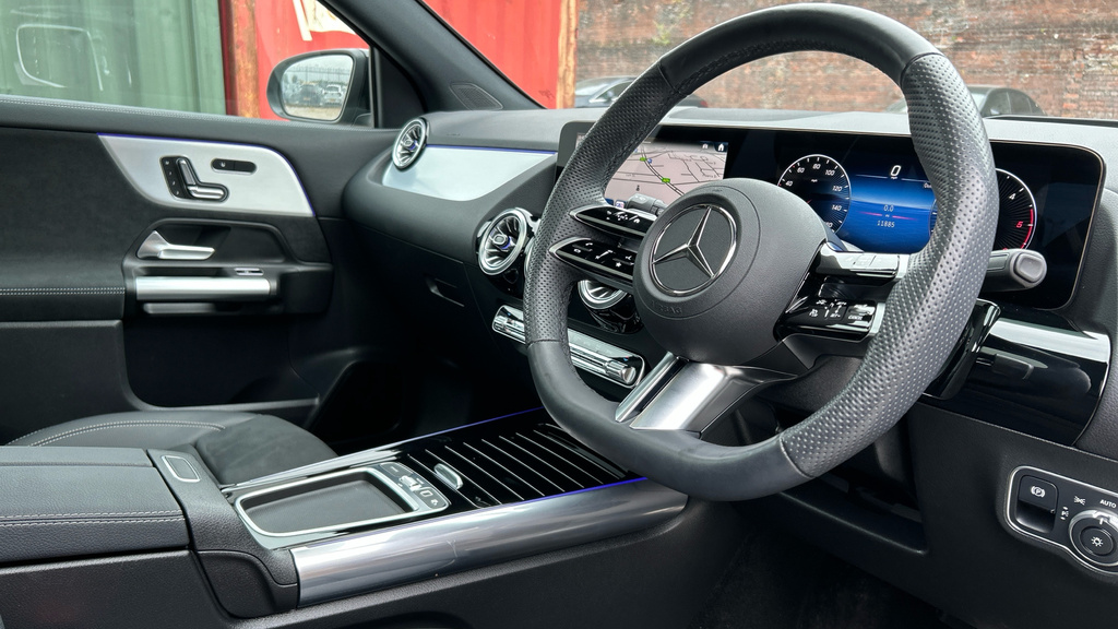 Mercedes-Benz GLA Class 35 4Matic Premium Plus Grey #12