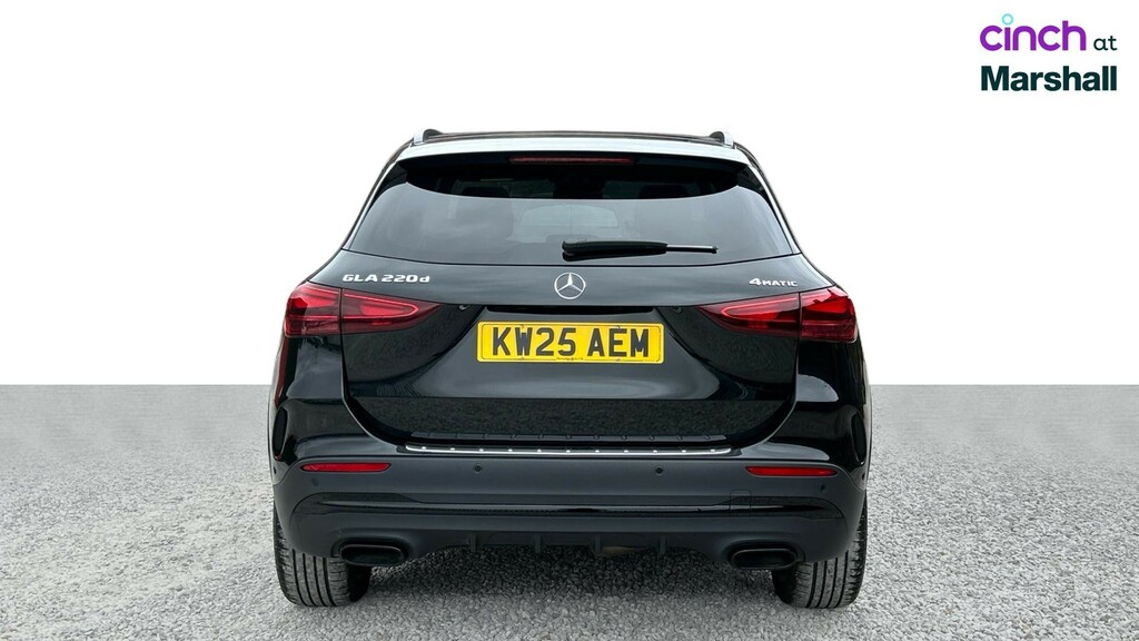 Mercedes-Benz GLA Class 35 4Matic Premium Plus Grey #4
