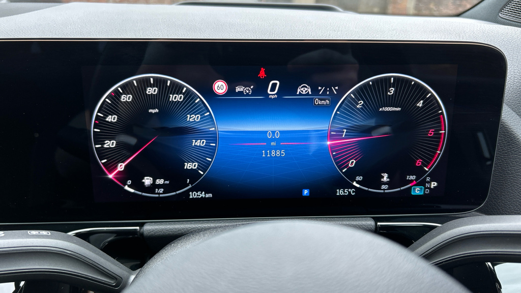 Mercedes-Benz GLA Class 35 4Matic Premium Plus Grey #16