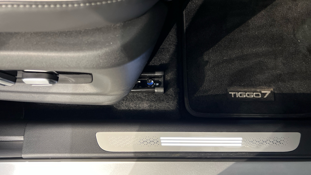 Chery Tiggo 7 1.5T Phev Aspire Dht Silver #38