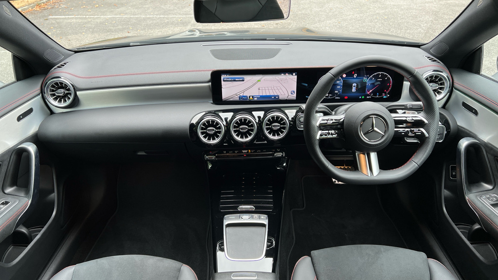 Mercedes-Benz CLA Class Cla 200 Amg Line Executive Tip Black #12