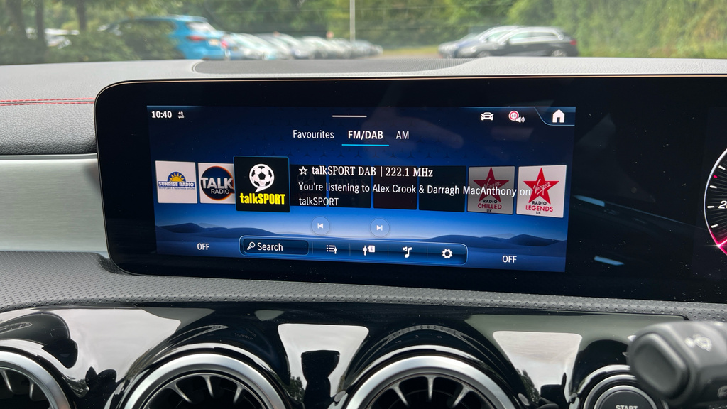 Mercedes-Benz CLA Class Cla 200 Amg Line Executive Tip Black #14