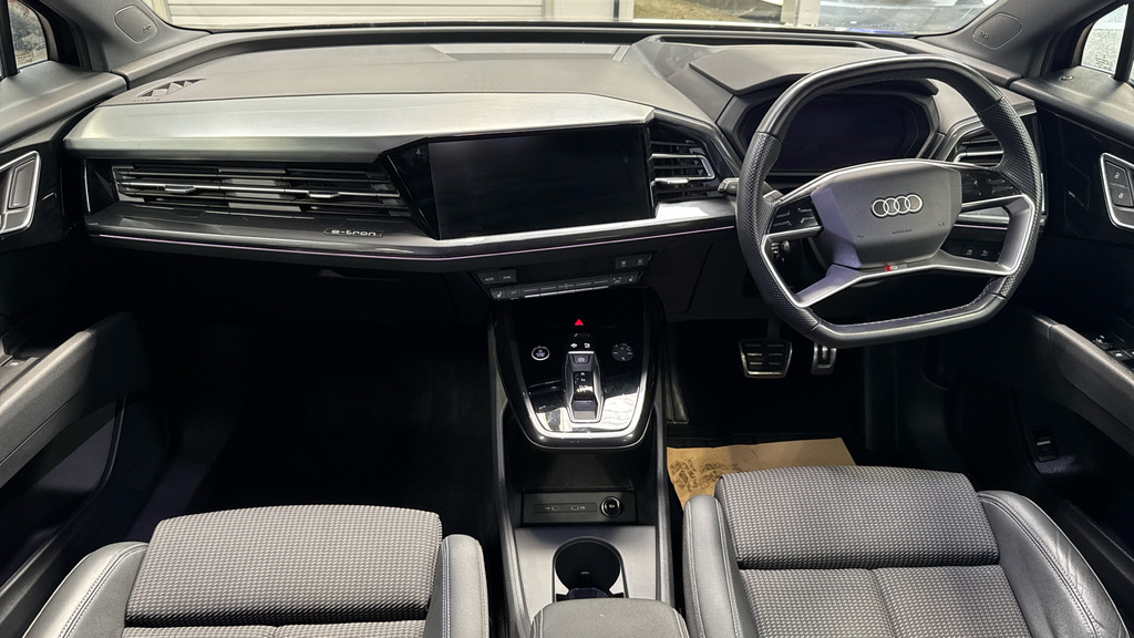 Audi Q4 E Tron Q4 S Line 40 E-tron 150,00 Kw Grey #11