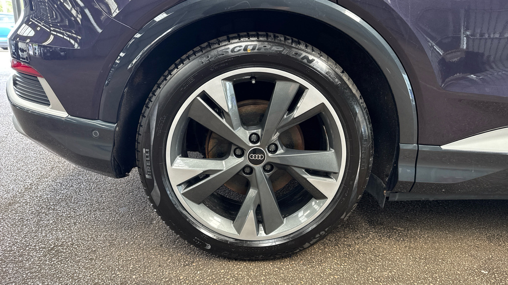 Audi Q4 E Tron Q4 S Line 40 E-tron 150,00 Kw Grey #19