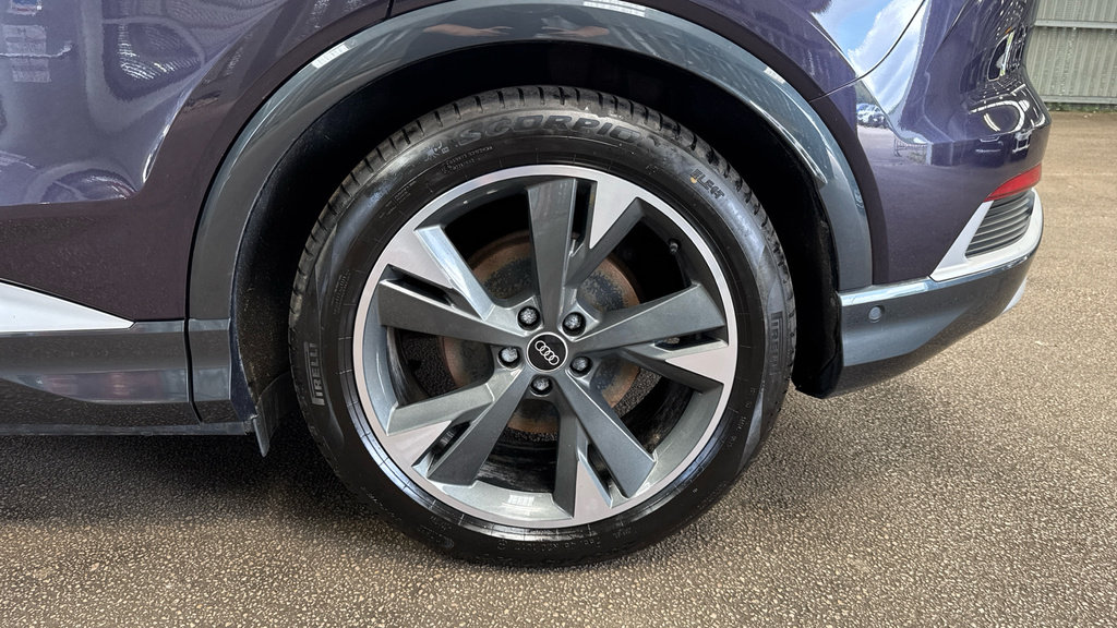 Audi Q4 E Tron Q4 S Line 40 E-tron 150,00 Kw Grey #18