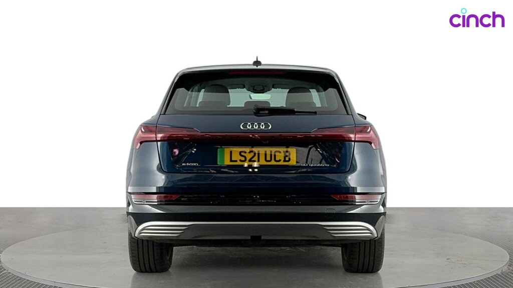 Audi E-tron 230Kw 50 Quattro 71Kwh Launch Edition  #4