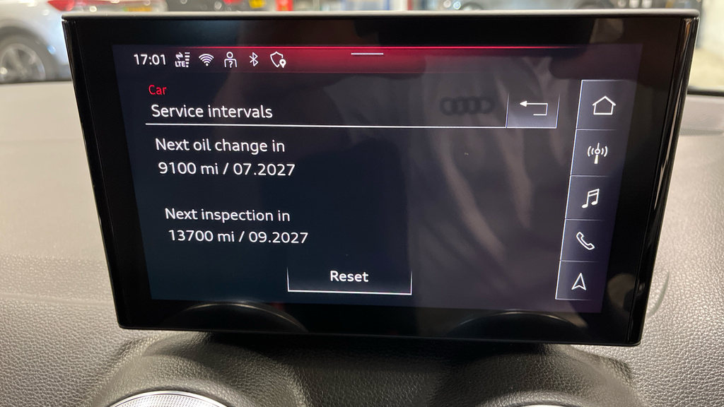Audi Q2 35 Tfsi Black Edition S Tronic Tech Pro Grey #28
