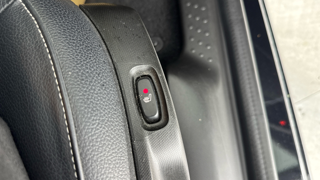 Smart Forfour 60Kw Eq Exclusive 17Kwh 22Kwch Red #23