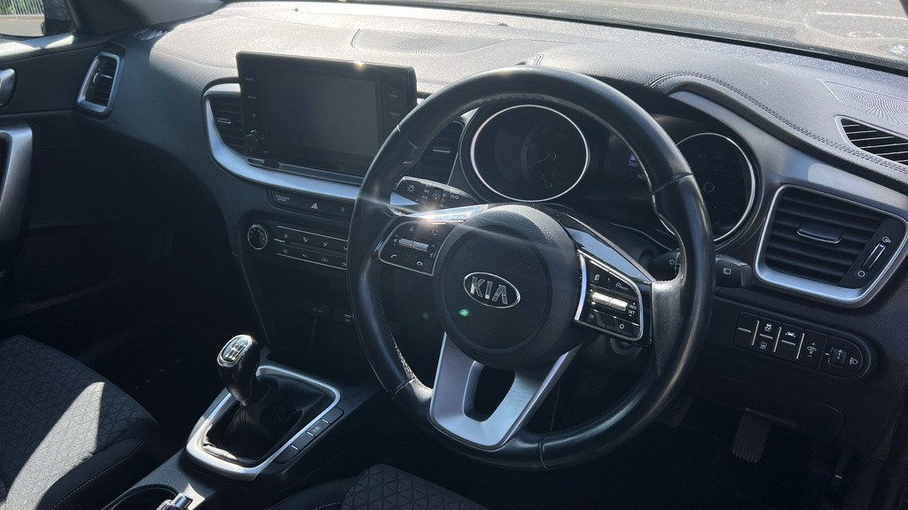 Kia Xceed 1.0T Gdi Isg 3 Black #9