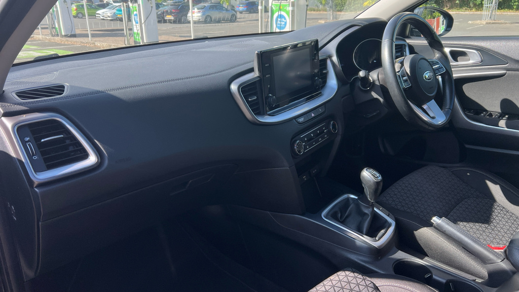 Kia Xceed 1.0T Gdi Isg 3 Black #10