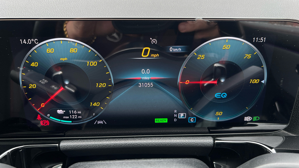 Mercedes-Benz EQA 2022 22 250 White #30
