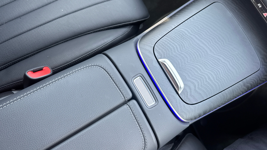 Mercedes-Benz E Class E300de Urban Edition 9G-tronic  #38