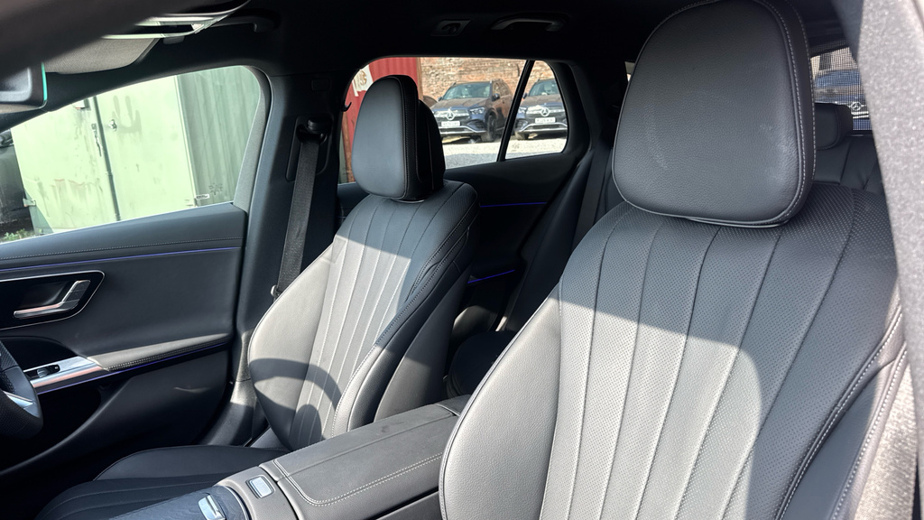 Mercedes-Benz E Class E300de Urban Edition 9G-tronic  #24