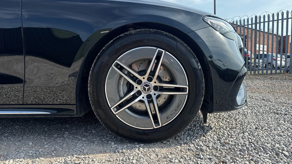 Mercedes-Benz E Class E300de Urban Edition 9G-tronic  #23
