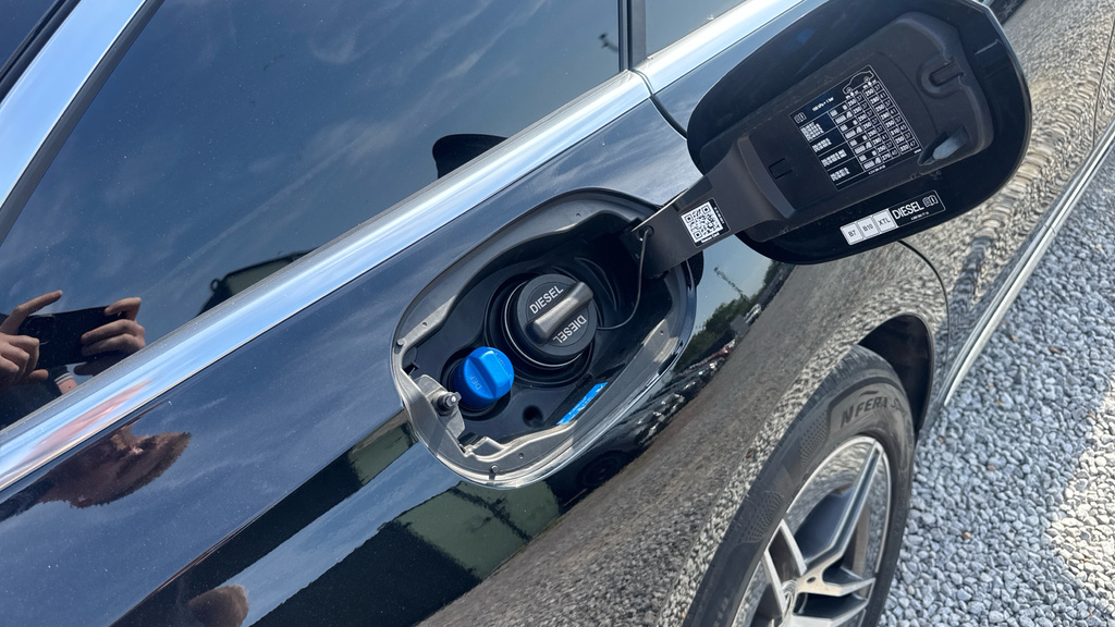 Mercedes-Benz E Class E300de Urban Edition 9G-tronic  #31