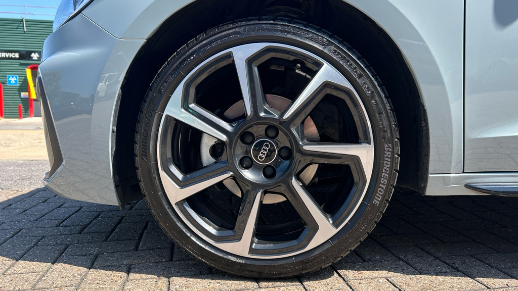 Audi A1 A1 35 Tfsi S Line S Tronic Black #21