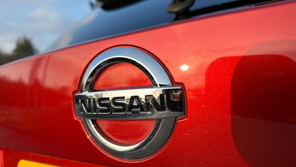 Nissan Juke 1.0 Dig-t Acenta Dct Black #36
