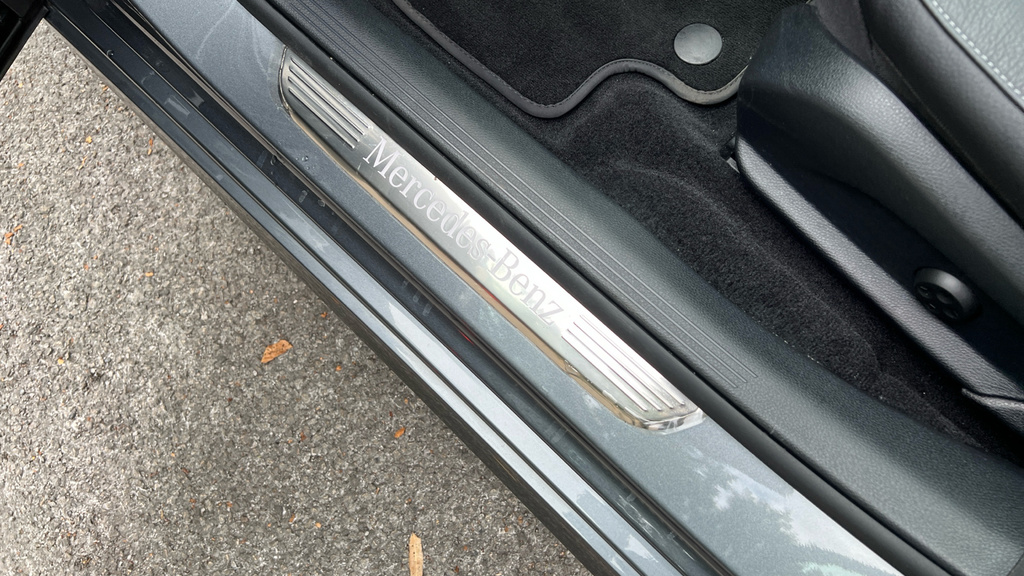 Mercedes-Benz E Class E220d 200 Amg Line 9G-tronic Blue #45