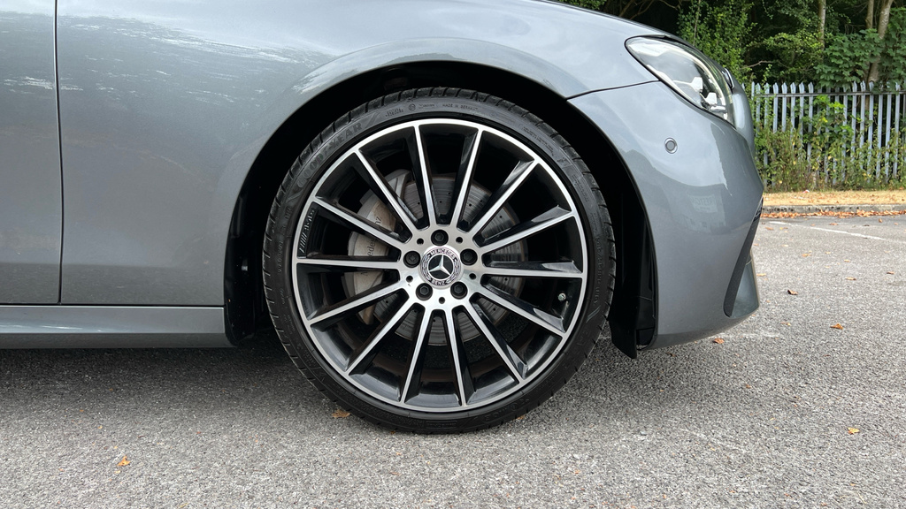 Mercedes-Benz E Class E220d 200 Amg Line 9G-tronic Blue #26