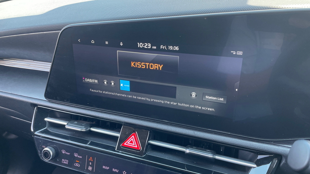 Kia Niro Niro 2 Hev White #22