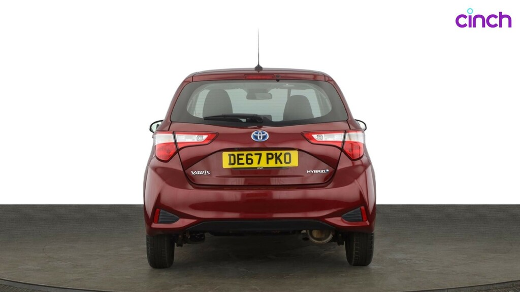 Toyota Yaris Hatchback White #4