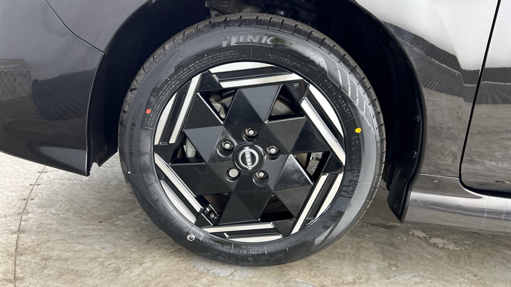 Nissan Leaf 39Kwh N-connecta Black #22