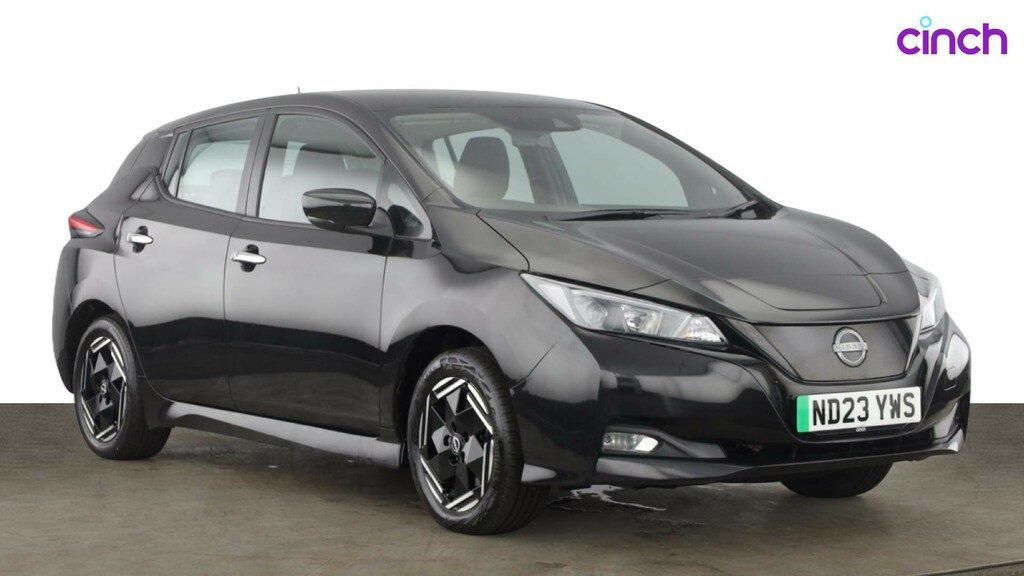 Nissan Leaf 39Kwh N-connecta Black #1