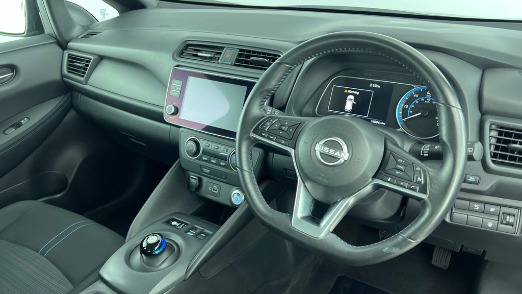 Nissan Leaf 39Kwh N-connecta Black #9