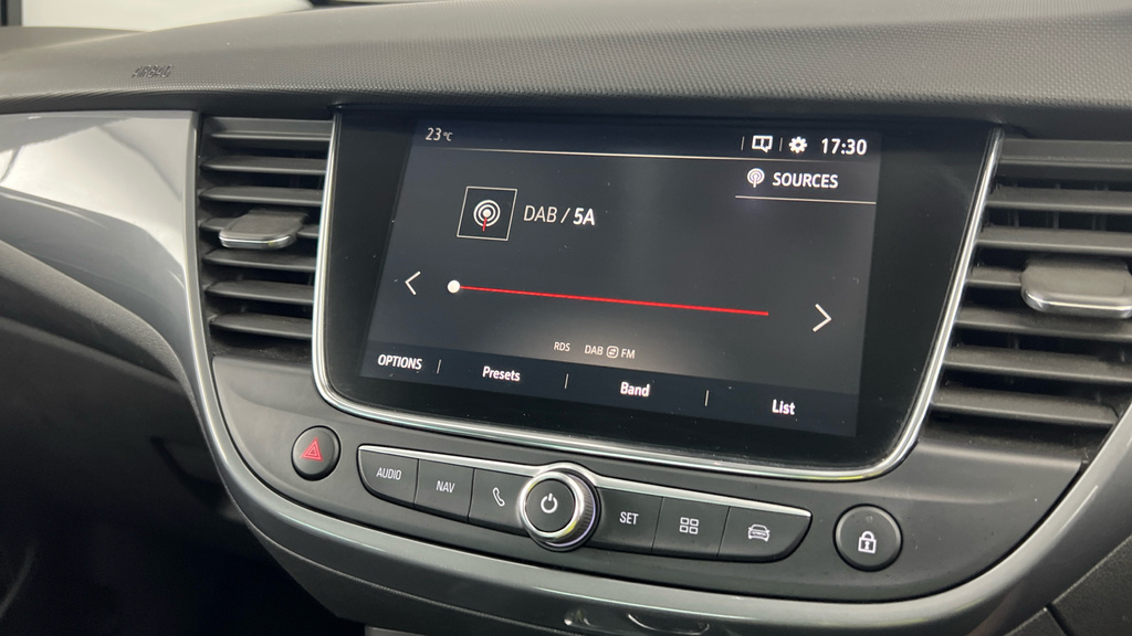 Vauxhall Crossland X Elite Orange #16