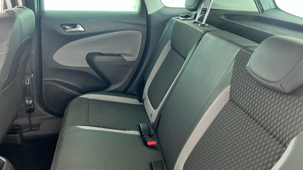 Vauxhall Crossland X Elite Orange #20
