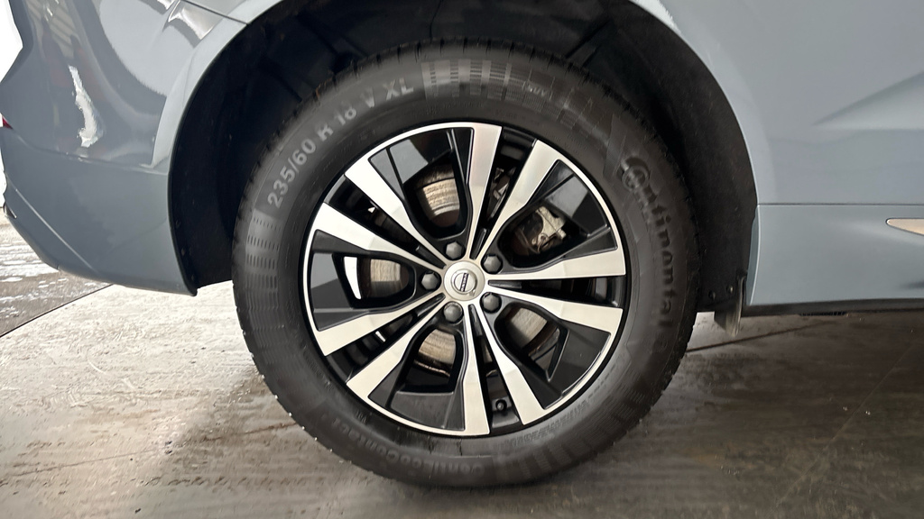 Volvo XC60 Inscription Silver #21