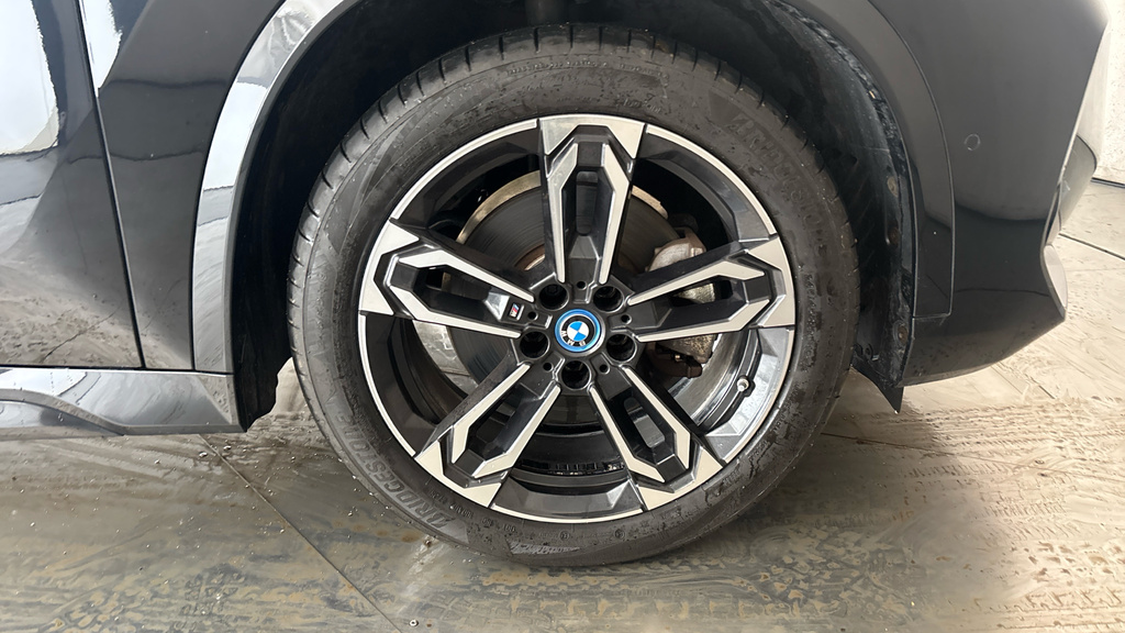 BMW iX1 Ix1 Xdrive 30 X Line Black #23