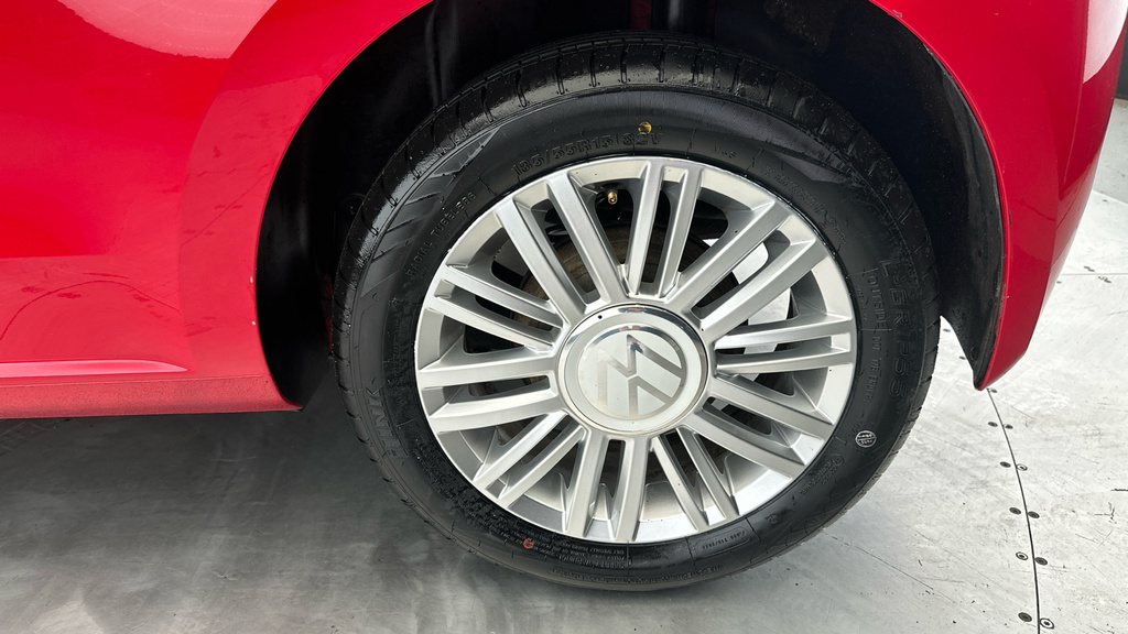 Volkswagen Up 1.0 R-line Silver #18