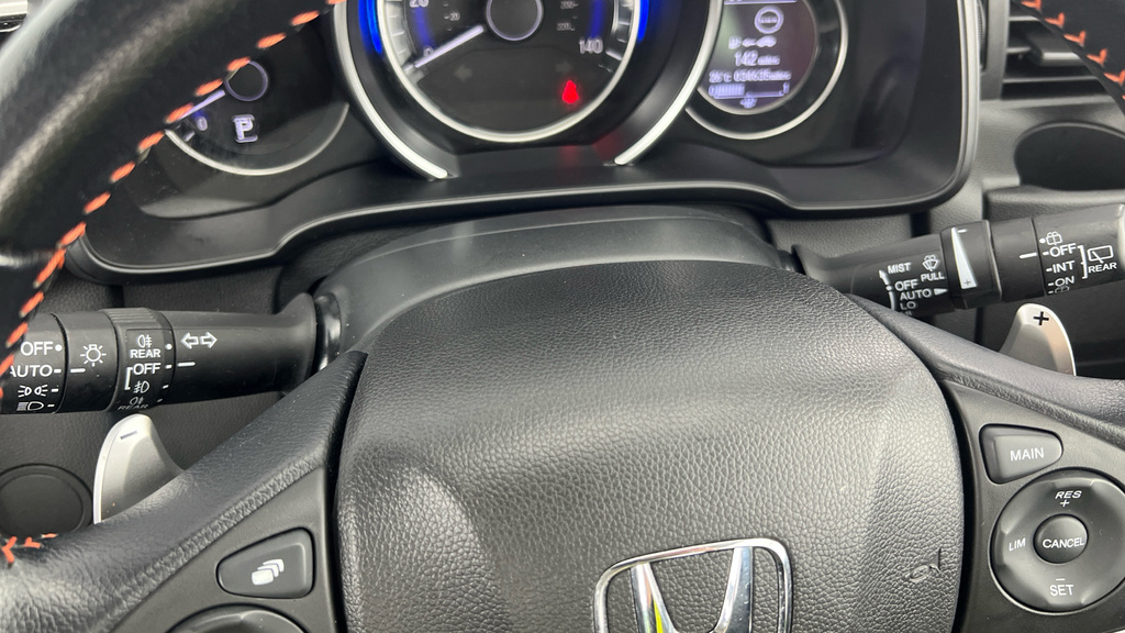Honda Jazz 1.3 I-vtec S Silver #11
