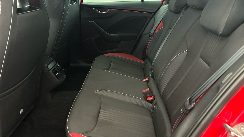Skoda Kamiq Suv Grey #19